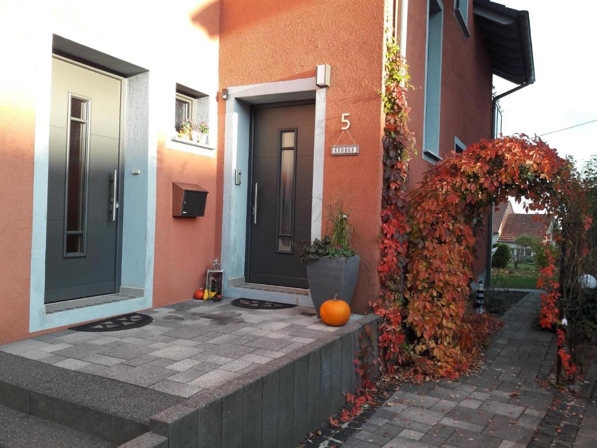 Ferienwohnung Am Gaesschen لوسهايم المظهر الخارجي الصورة